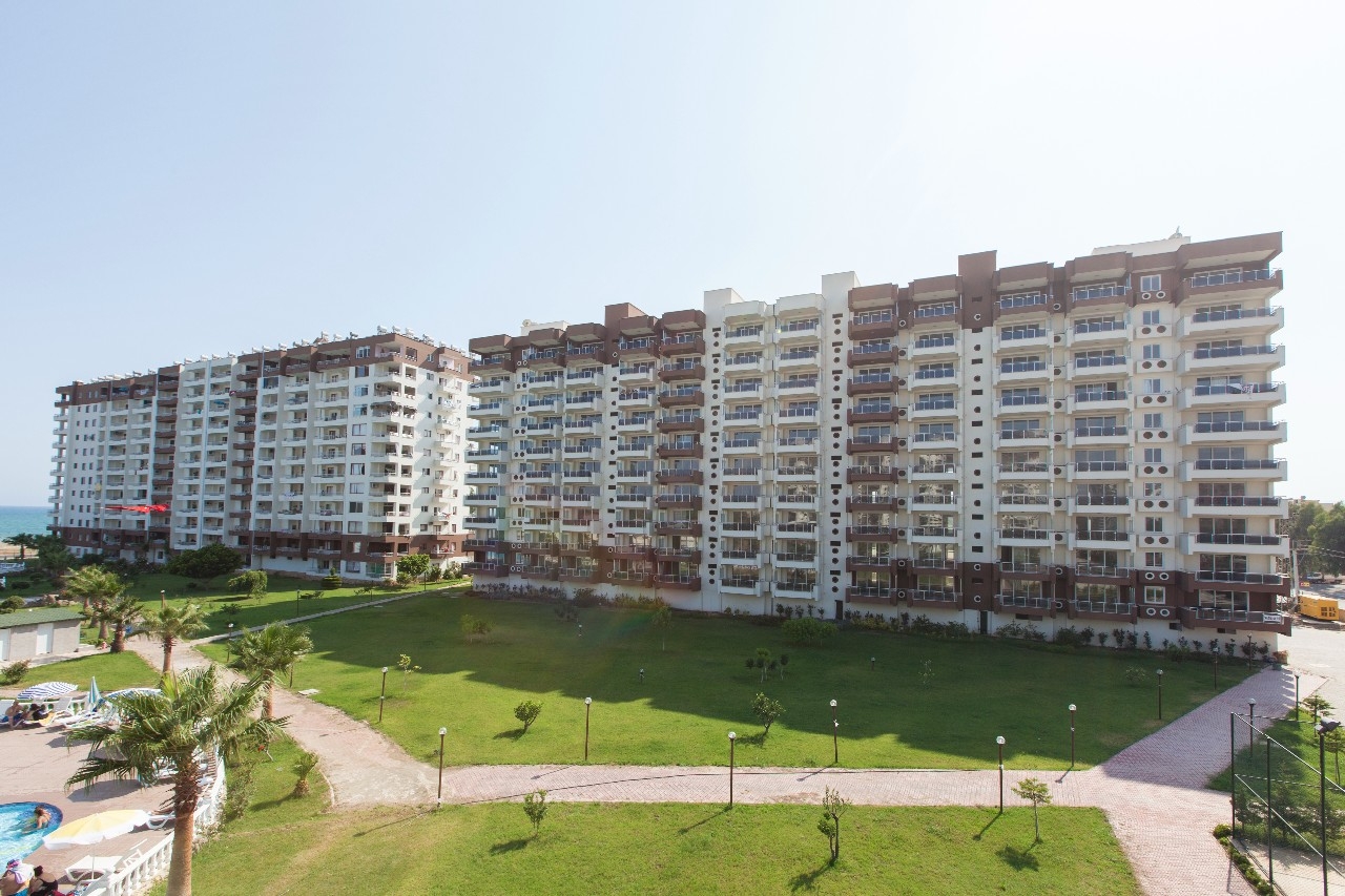 Luxury 2+1 Apartment with Sea and Mountain Views, Mersin-Kargipinari
