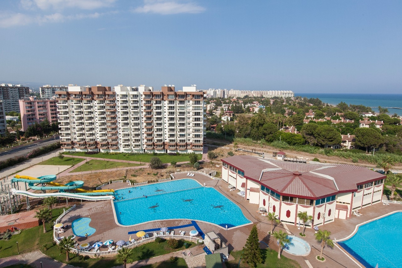Luxury 2+1 Apartment with Sea and Mountain Views, Mersin-Kargipinari