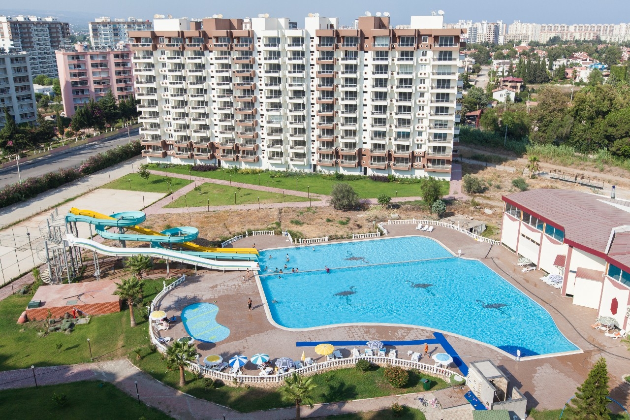 Luxury 2+1 Apartment with Sea and Mountain Views, Mersin-Kargipinari