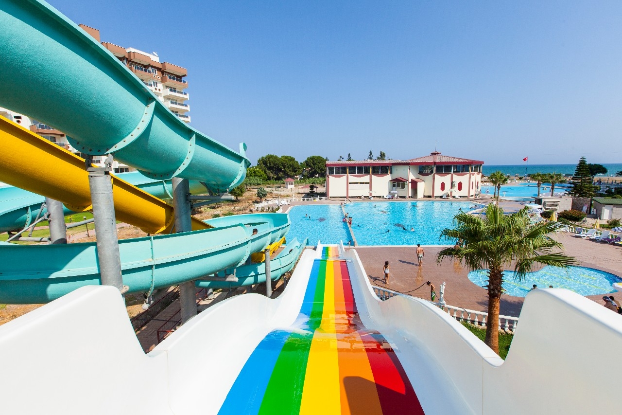 Luxury 2+1 Apartment with Sea and Mountain Views, Mersin-Kargipinari