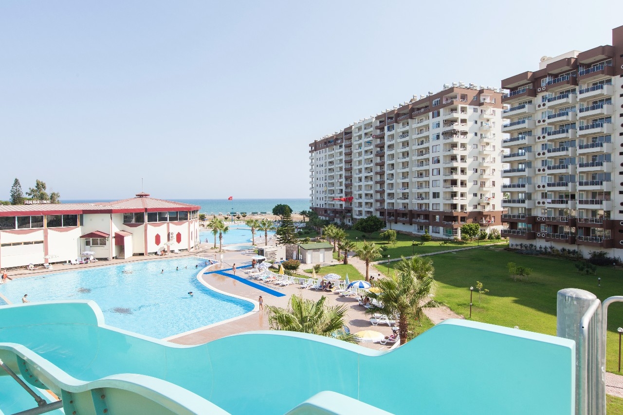 Luxury 2+1 Apartment with Sea and Mountain Views, Mersin-Kargipinari