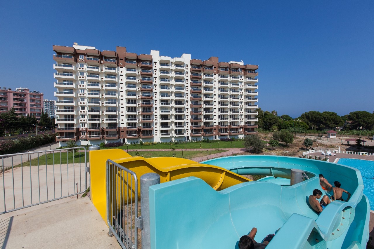 Luxury 2+1 Apartment with Sea and Mountain Views, Mersin-Kargipinari