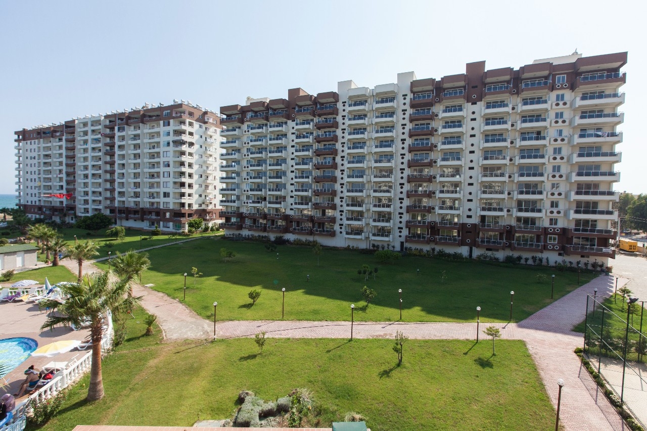Luxury 2+1 Apartment with Sea and Mountain Views, Mersin-Kargipinari