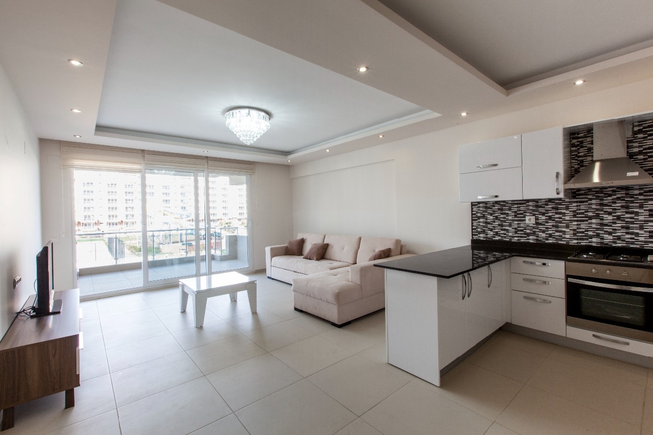 Luxury 2+1 Apartment with Sea and Mountain Views, Mersin-Kargipinari