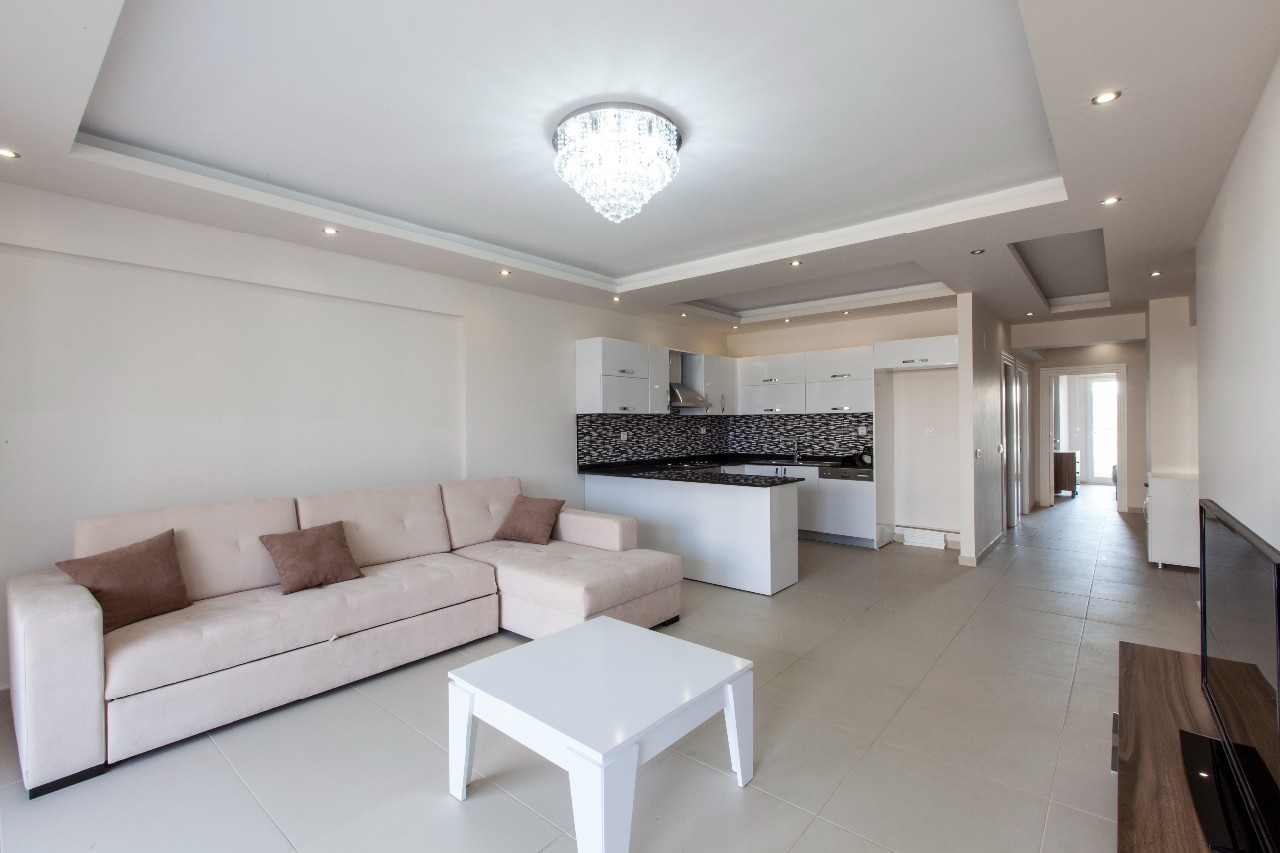 Luxury 2+1 Apartment with Sea and Mountain Views, Mersin-Kargipinari