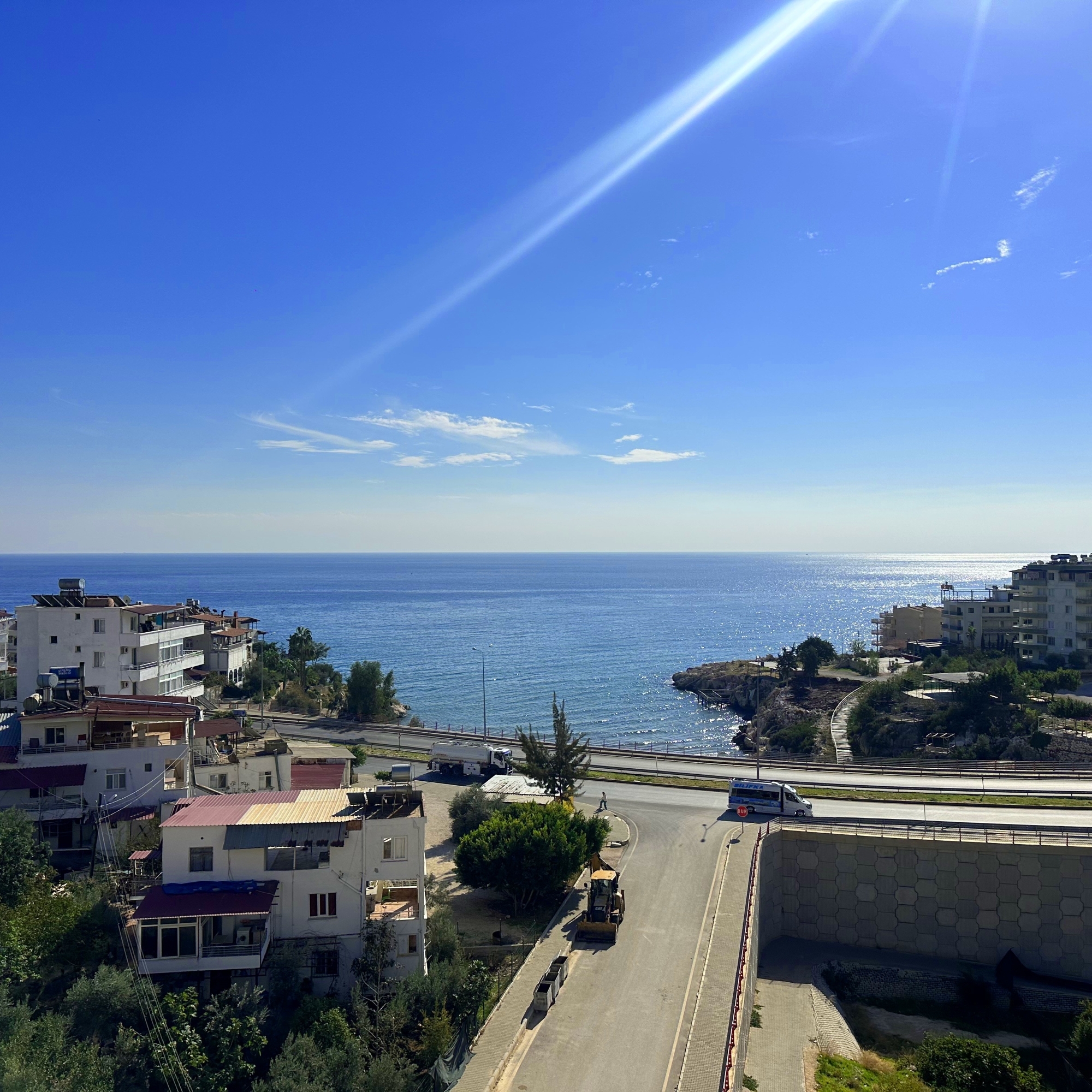 Luxury 1+1 Apartment with Sea, Castle, and Mountain Views in Mersin - Ayaş