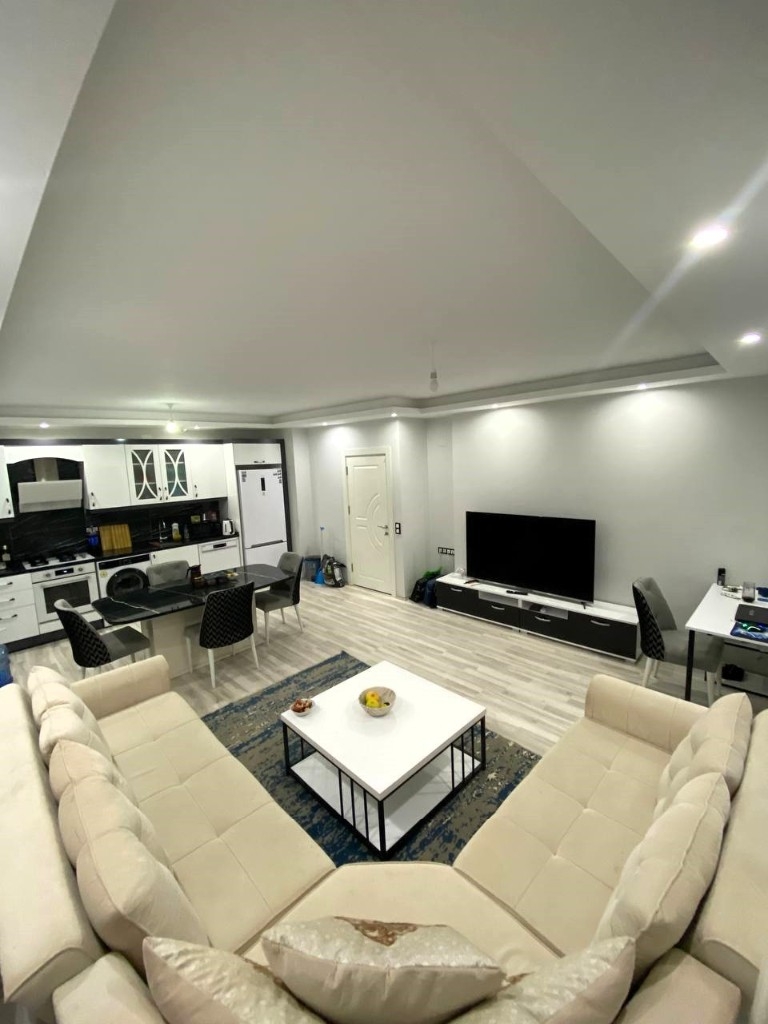 A spacious 2+1 apartment in Mersin for sale