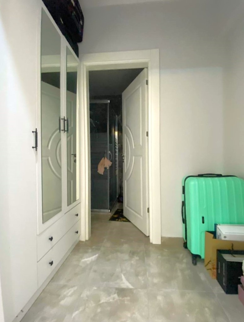 A spacious 2+1 apartment in Mersin for sale