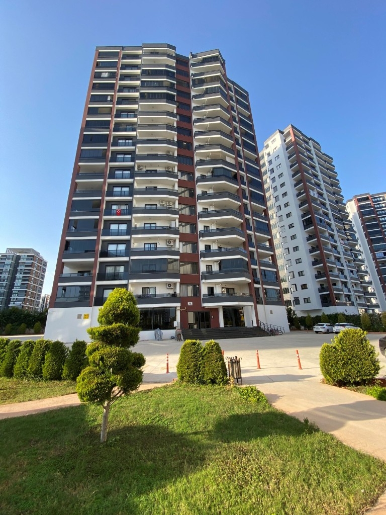 Move-in luxury apartments in the center of Mersin