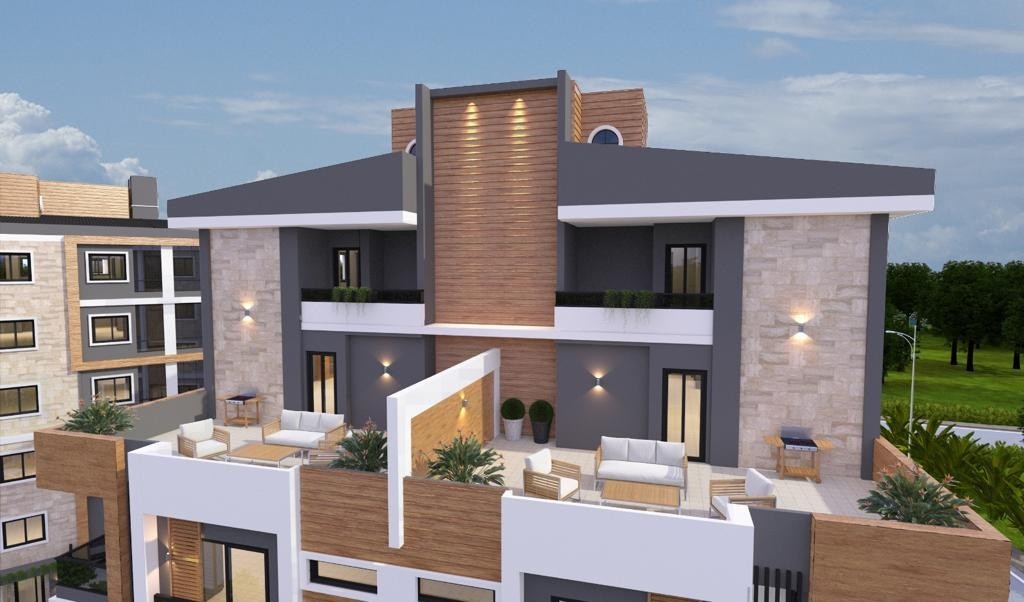 4+1 apartment with exit to the garden in a luxury complex in Mersin