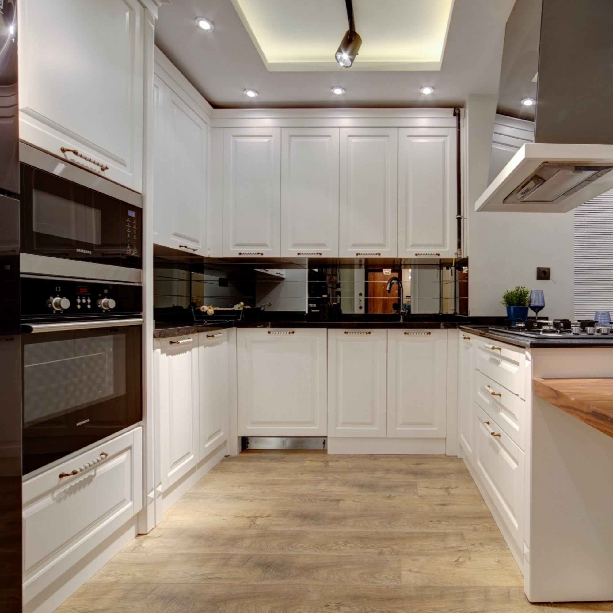Luxury 4+1 Apartment with Sea and Mountain Views in Mersin-Tece