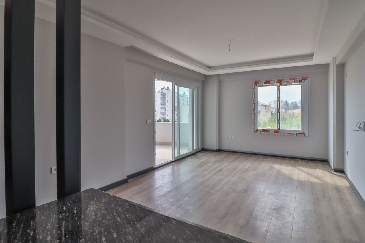 Luxurious 2+2 Apartment with Sea and Mountain Views, Mersin - Ayaş