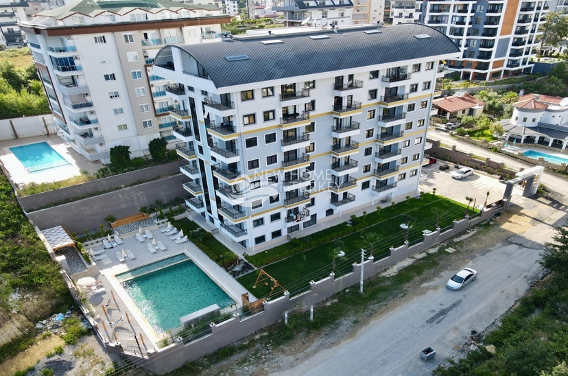 Роскошная квартира 1+1 с видом на горы в Авсалларе, Аланья