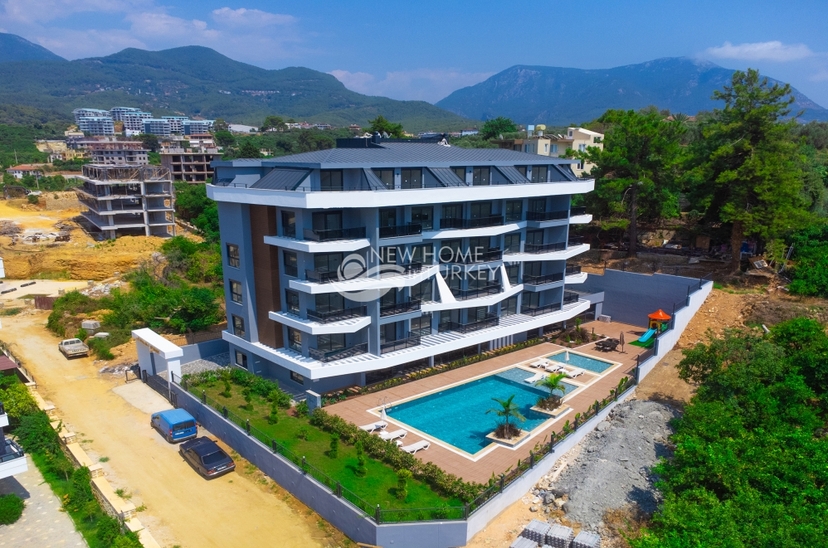 Luksuriøs 1+1 leilighet i Oba, Alanya med fjellutsikt