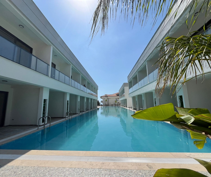 Ylellinen 2+1 huoneisto meri- ja vuorinäköalalla Konakli, Alanya