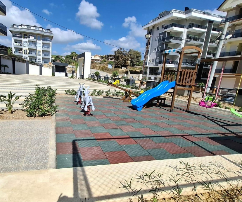 Luxury 1+1 Apartment with Mountain Views in Avsallar, Alanya