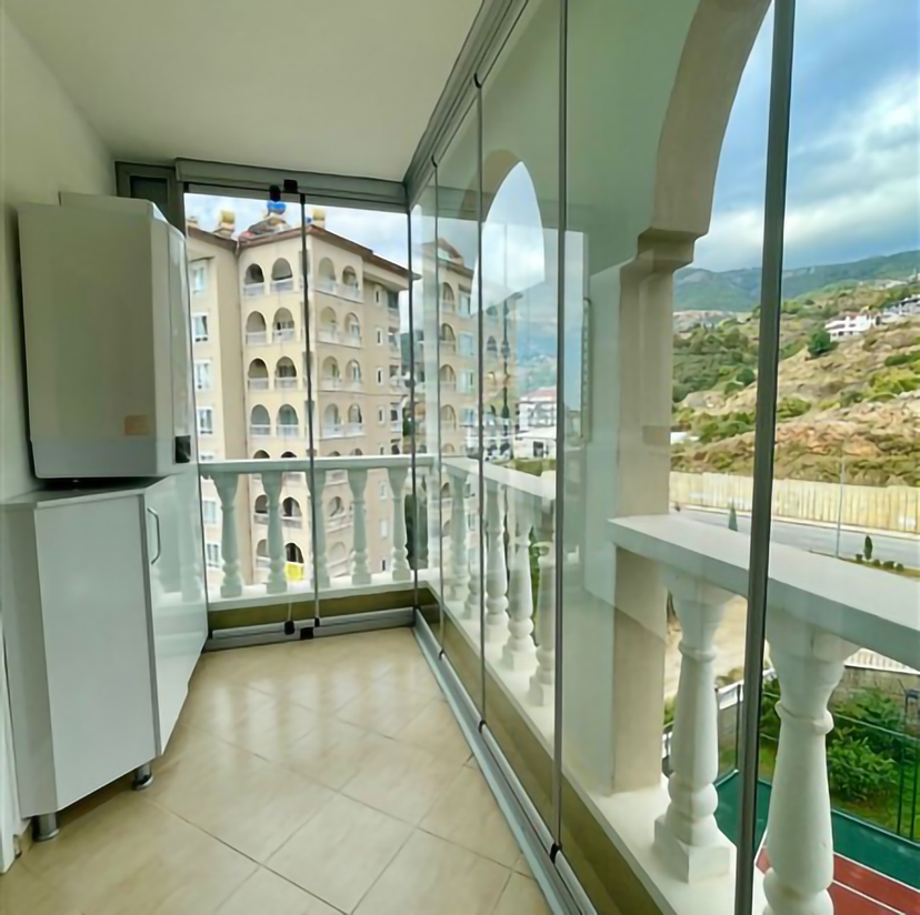 Bjergudsigt 2+1 Lejlighed i Cikcilli, Alanya