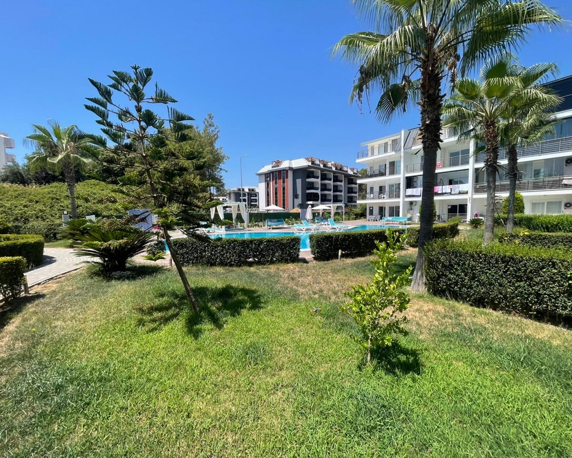 Vuorinäkymä 1+1 Puutarhakerroksen Asunto Avsallarissa, Alanyassa