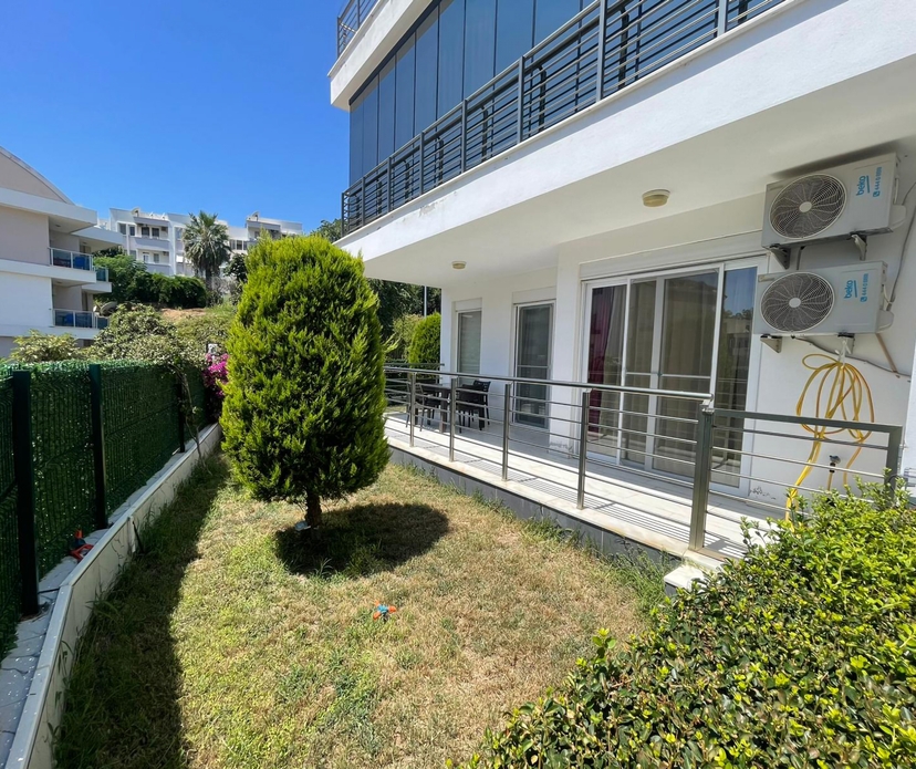 Vuorinäkymä 1+1 Puutarhakerroksen Asunto Avsallarissa, Alanyassa