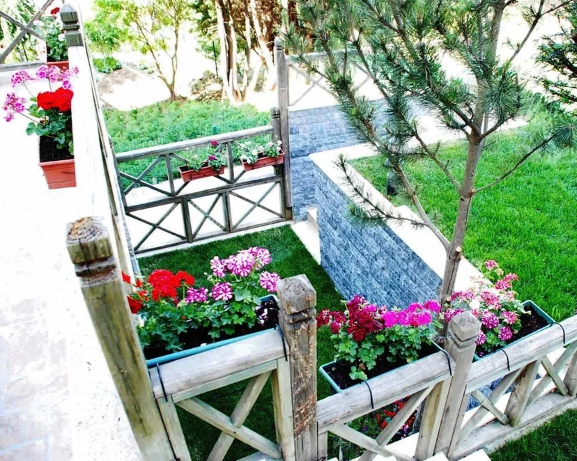 Luksus 5+2 Villa med Pool og Børnelegeplads i Bahcesehir