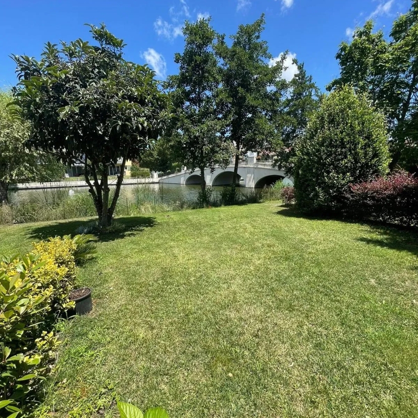 Luksuriøs 6+1 Bjergudsigt Villa i Eyup, Istanbul